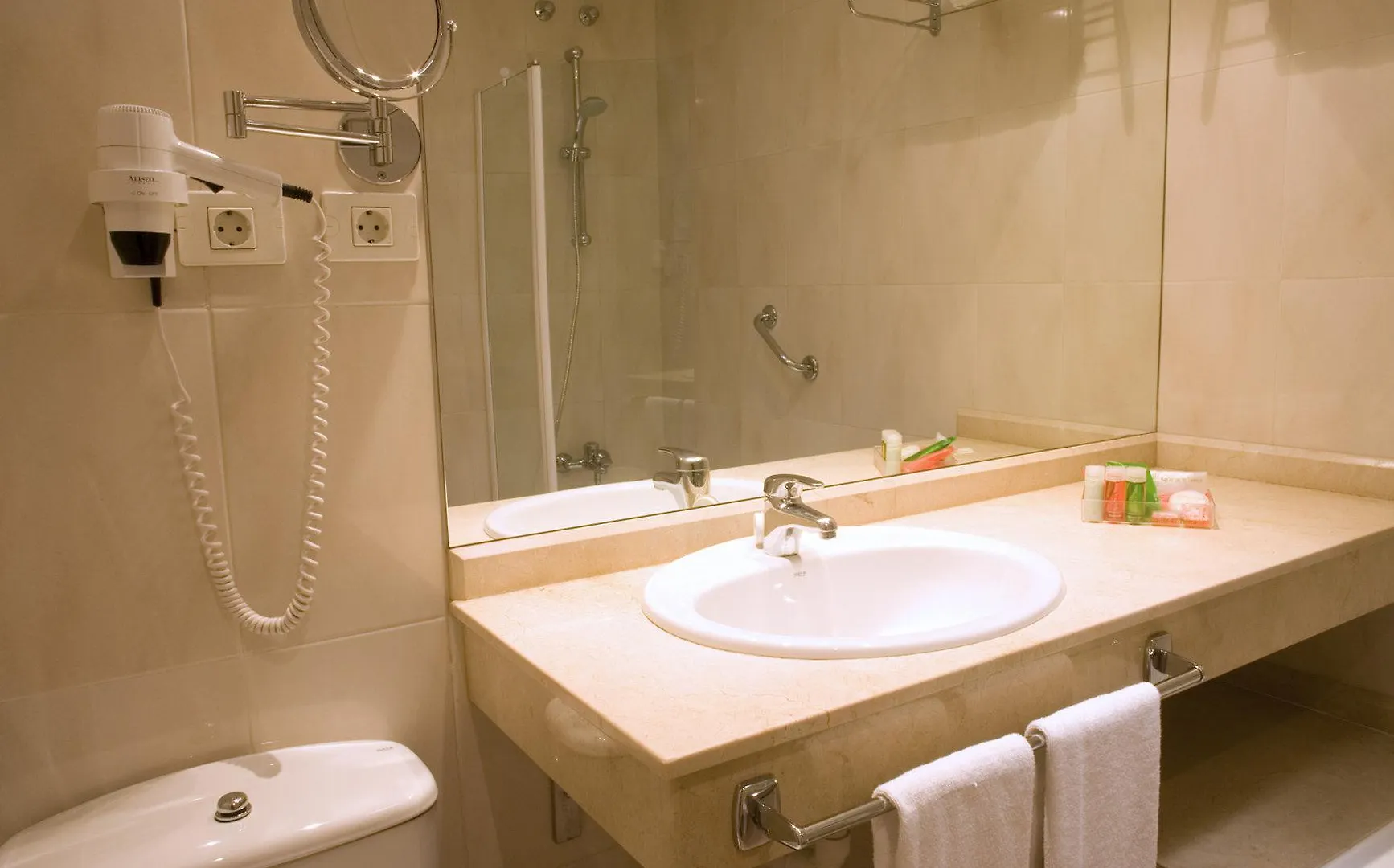 Hotel Nh Las Palmas Playa Las Canteras
