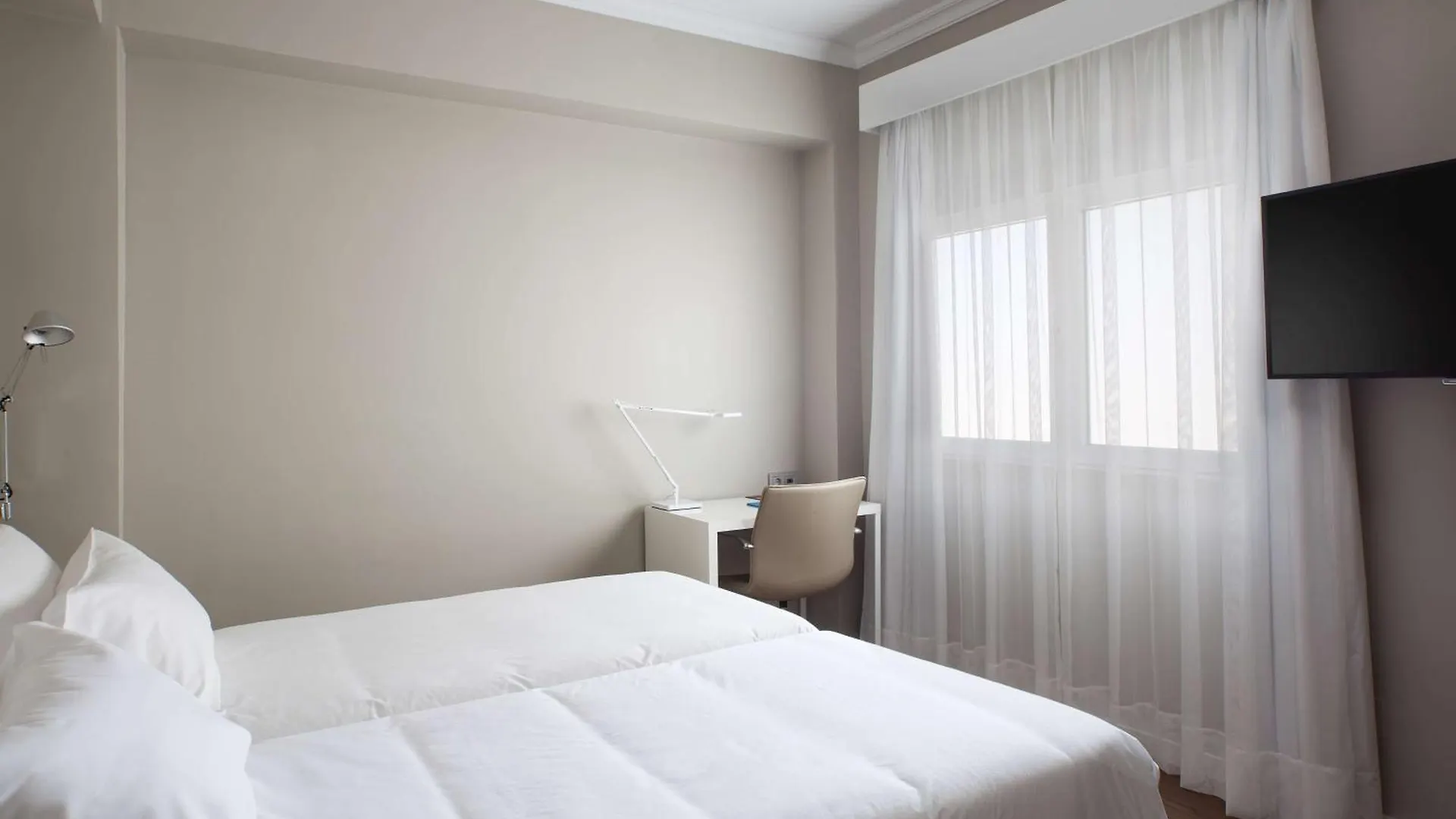 *** Hotel Nh Las Palmas Playa Las Canteras Spain